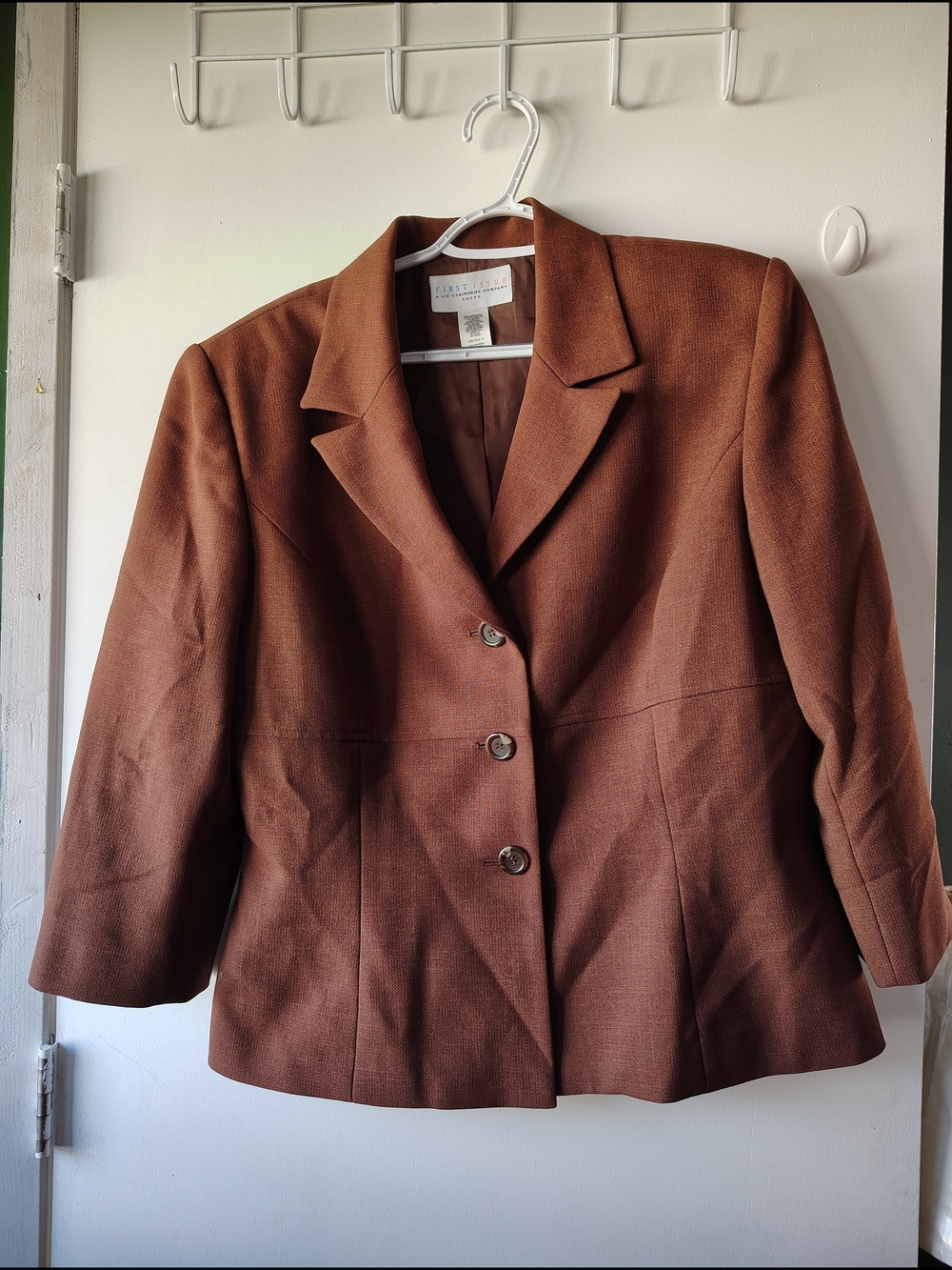 First Issue A Liz Calborne Company Suits Brown Blazer And Skirt Two Piece Set